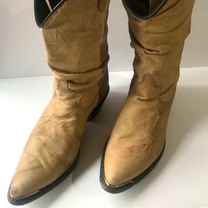 Dingo boots
